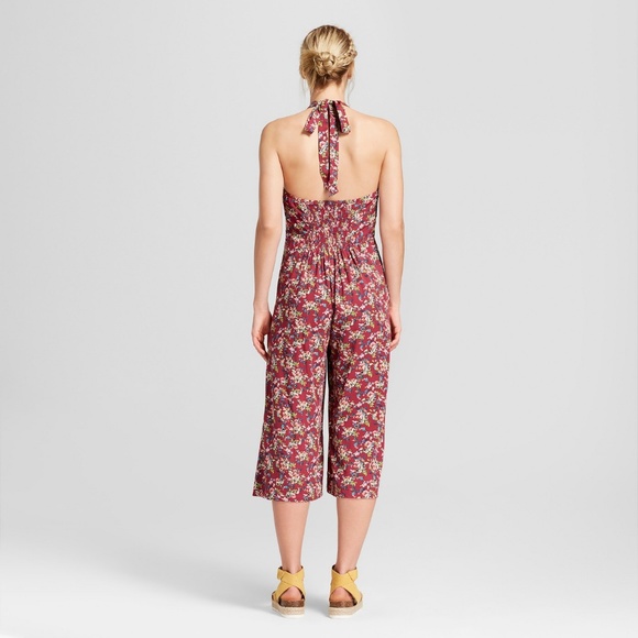 Floral Print Halter Top Jumpsuit - Picture 2 of 3